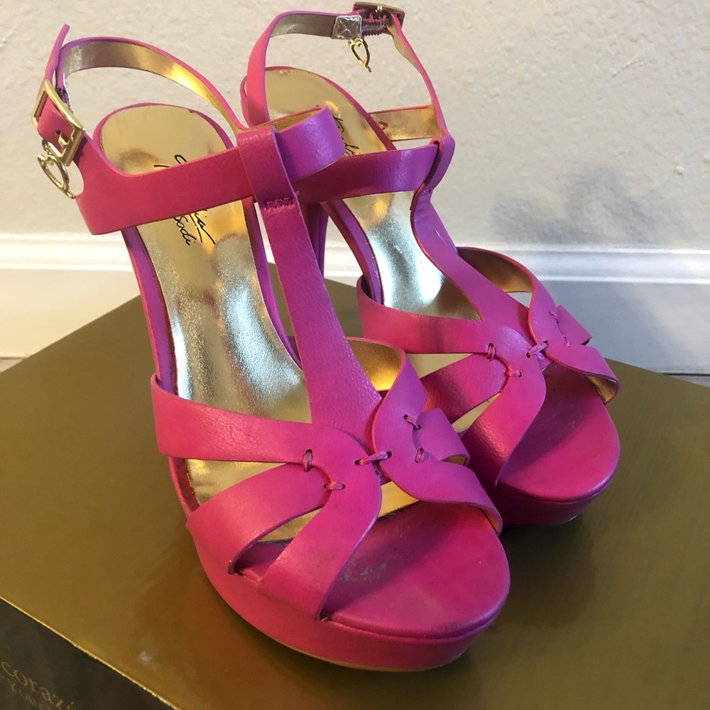 Thalia Sodi Fuchsia Strappy Heels